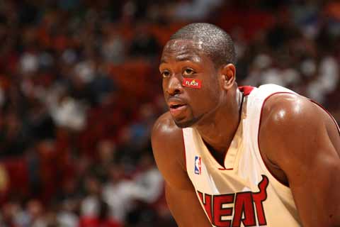 赛季表现不 赛季表现不