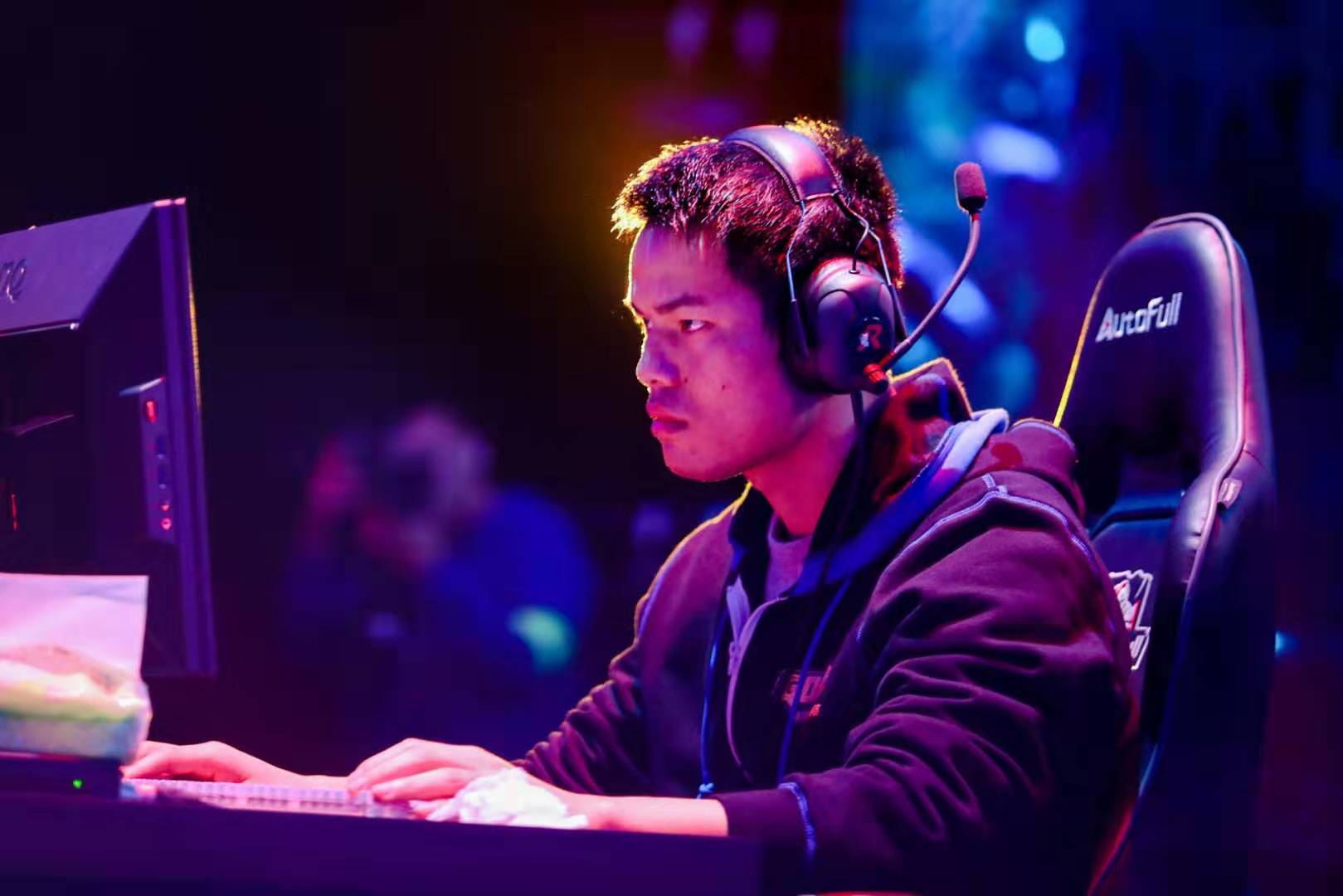 奏与中野联 奏与中野联